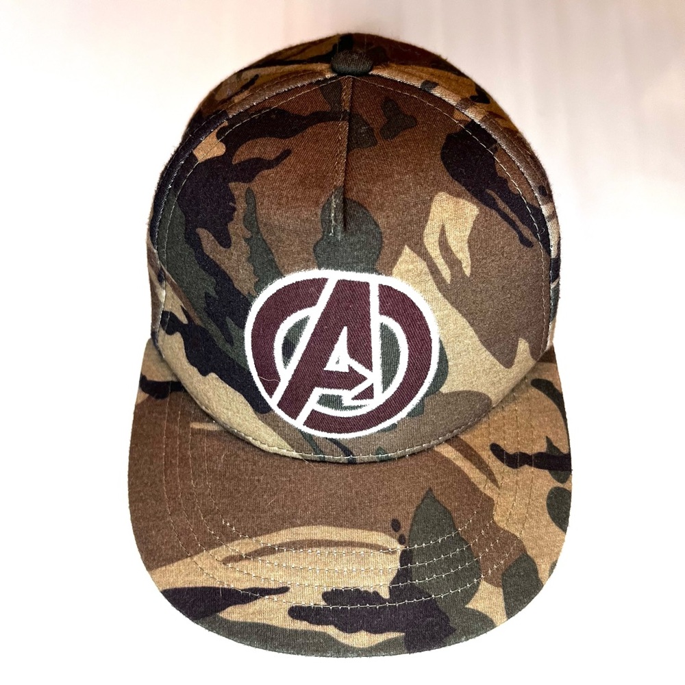 AVENGERS Youth Green Brown Camouflage Snapback Flat Bill Cap Hat